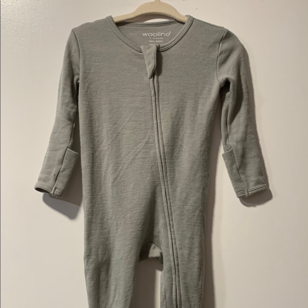 Woolino Gray Baby Onesie